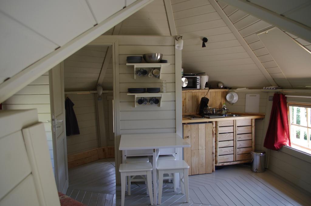 Les Roulottes Et Cabanes Du Livradois Cunlhat ห้อง รูปภาพ